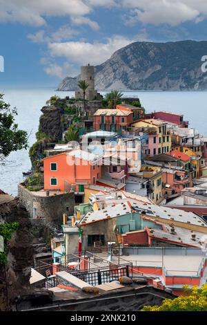 Vernazza, eine Küstenstadt in der Provinz La Spezia, Region Cinque Terre, UNESCO-Weltkulturerbe, Ligurien, Italien, Europa Stockfoto