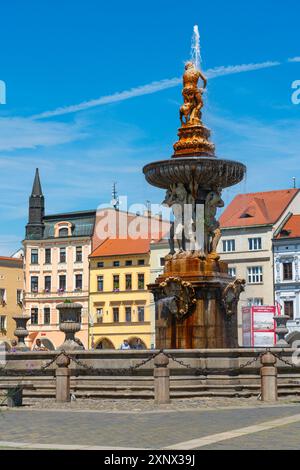 Samson Brunnen am Premysl Otakar II Platz, Ceske Budejovice, Südböhmische Region, Tschechische Republik (Tschechien), Europa Stockfoto