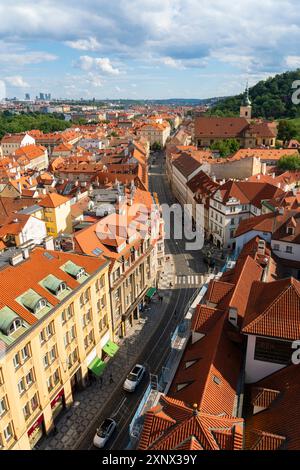 Kleine Stadt, vom Nikolaus-Glockenturm aus gesehen, UNESCO-Weltkulturerbe, Prag, Böhmen, Tschechien (Tschechien), Europa Stockfoto