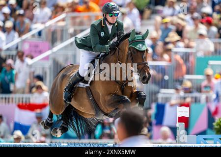 Versailles, Frankreich. August 2024. COYLE Daniel aus Irland reitet während des Mannschaftsspringfinals – Olympische Spiele 2024 in Paris im Château de Versailles, nahe Paris, Frankreich (Richard Callis/SPP) Credit: SPP Sport Press Photo. /Alamy Live News Stockfoto