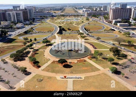 Blick vom Fernsehturm auf die Monumentalachse oder Central Avenue, UNESCO, Weltkulturerbe, Brasilia, Bundesviertel, Brasilien Stockfoto