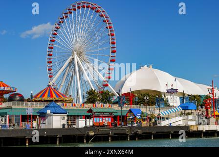 Das Centennial Wheel am Navy Pier, Chicago, USA Stockfoto