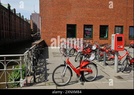 Fahrradverleih StadtRAD in der Speicherstadt, HafenCity, Hamburg, Deutschland, Europa Copyright: GOUPIxCHRISTIAN 1382-390 Stockfoto