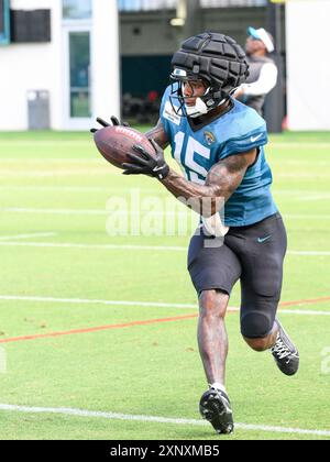 2. August 2024: Jaguars Wide Receiver Tim Jones (15) während des Trainingslagers im Miller Electric Center in Jacksonville, FL. Romeo T Guzman/Cal Sport Media Stockfoto