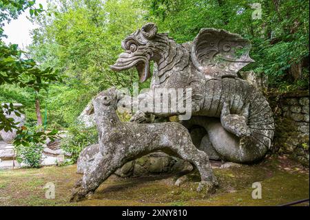 Statue im Park der Monster von Bomarzo, auch Heiliger Hain genannt. Ein manieristischer Garten in Latium, Italien Stockfoto