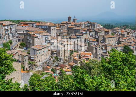 Blick auf das alte Dorf Caprarola, in Tuscia, Latium, Italien Stockfoto