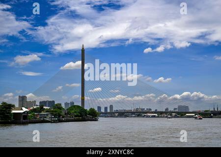 Rama-VIII-Brücke, Bangkok, Thailand Stockfoto