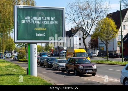 Werbung während der Corona-Pandemie, Fruchtsaft hohesC, Auswirkungen der Corona-Krise in Essen Stockfoto