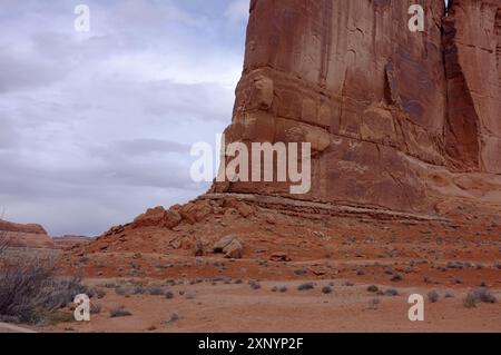 Foto der Orgel in Courthouse Towers im Arches National Park in Moab, Utah, USA. Stockfoto