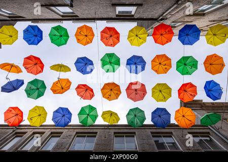 Aberdeen in Schottland ist eines der beliebtesten Streetart-Reiseziele der Welt und bekannt für seine großformatigen Wandmalereien im Stadtzentrum. Stockfoto