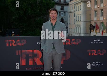 Rom, Italien. August 2024. Josh Hartnett nimmt am Fächerevent des Roten Teppichs von Rom für den Film „Trap“ im Cinema Barberini Terrace Teil. Quelle: SOPA Images Limited/Alamy Live News Stockfoto