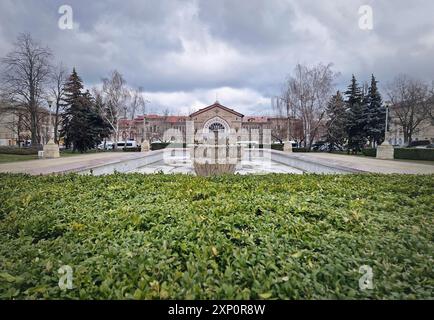 Bahnhof CHISINAU, Außenansicht des Hauptgebäudes, Republik Moldau Stockfoto