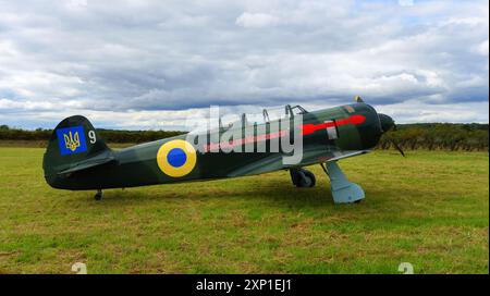 Oldtimer YAK 11 Flugzeuge auf dem Flugplatz Stockfoto