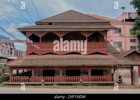 Stammesmuseum im traditionellen Tai Lue Haus, Muang Sing, Luang Namtha, Laos Stockfoto