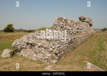 Richborough, römisches Fort und Amphitheater Stockfoto