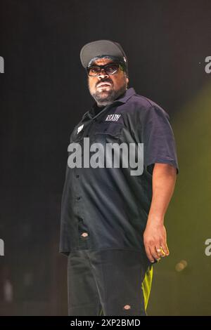 Oklahoma City, Usa. August 2024. Ice Cube tritt am 2. August 2024 auf der Legends of Hip Hop Tour im Oklahoma City Zoo Amphitheatre in Oklahoma City, Oklahoma, auf. (Foto: Jay Wiggins/SIPA USA) Credit: SIPA USA/Alamy Live News Stockfoto