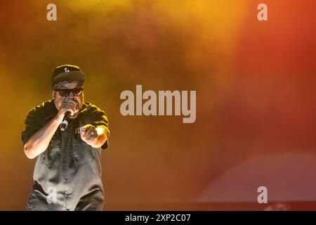 Oklahoma City, Usa. August 2024. Ice Cube tritt am 2. August 2024 auf der Legends of Hip Hop Tour im Oklahoma City Zoo Amphitheatre in Oklahoma City, Oklahoma, auf. (Foto: Jay Wiggins/SIPA USA) Credit: SIPA USA/Alamy Live News Stockfoto