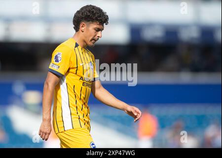 August 2024; Loftus Road Stadium, Shepherds Bush, West London, England; Fußballbegeisterte vor der Saison, Queens Park Rangers gegen Brighton und Hove Albion; Jeremy Sarmiento von Brighton &amp; Hove Albion Credit: Action Plus Sports Images/Alamy Live News Stockfoto