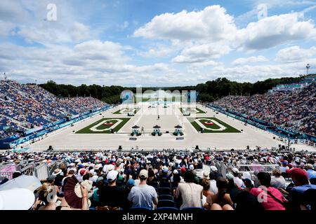 Paris, Frankreich. August 2024. Allgemeine Ansicht das Finale der Dressur-Mannschaft während der Olympischen Spiele 2024 in Château de Versailles, Frankreich am 3. August 2024. Foto: Julien Poupart/ABACAPRESS. COM Credit: Abaca Press/Alamy Live News Stockfoto