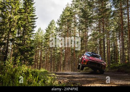 39 LATVALA Jari-Matti - HÄNNINEN Juho, Toyota Yaris Rally2, Aktion während der Rallye, Finnland. , . WRC World Rallye Car Championship, vom 1. Bis 4. August 2024 in Jyvaskyla, Finnland - Foto Nikos Katikis/DPPI Credit: DPPI Media/Alamy Live News Stockfoto