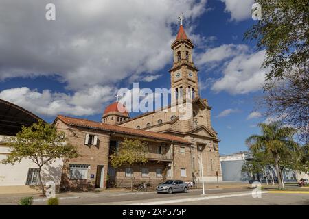 Reconquista, Santa Fe, Argentinien; 16. Juli 2024: Immaculate Conception Church in Reconquista, Santa Fe, Argentinien. Stockfoto