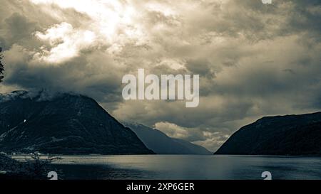 Ein Ausflug in das malerische Fjordland rund um Bergen in Westnorwegen Stockfoto