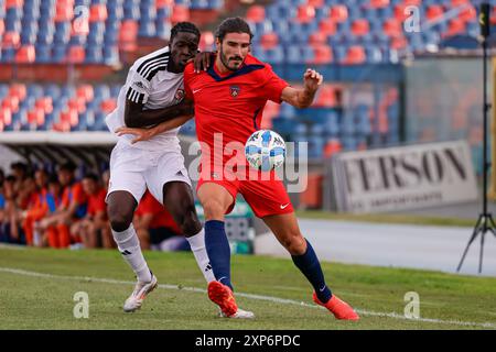 Cosenza, Italien. August 2024. 3. August 2024, Stadion San Vito-Marulla: Alessandro Caporale (6 Cosenza) in Aktion während des Freundschaftsspiels zwischen Cosenza und Foggia im Stadion San Vito-Marulla. (Francesco Farina/SPP) Francesco Farina/SPP (FRANCESCO FARINA/SPP) Credit: SPP Sport Press Photo. /Alamy Live News Stockfoto