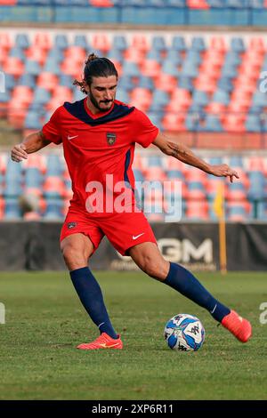 Cosenza, Italien. August 2024. 3. August 2024, Stadion San Vito-Marulla: Alessandro Caporale (6 Cosenza) in Aktion während des Freundschaftsspiels zwischen Cosenza und Foggia im Stadion San Vito-Marulla. (Francesco Farina/SPP) Francesco Farina/SPP (FRANCESCO FARINA/SPP) Credit: SPP Sport Press Photo. /Alamy Live News Stockfoto