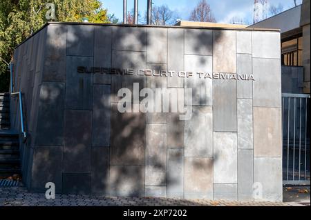 Hobart Supreme Court am Salamanca Place gegenüber dem Tasmanian State Parliament in Hobart, Tasmanien, Australien. Der Oberste Gerichtshof von Tasmanien ist der Stockfoto