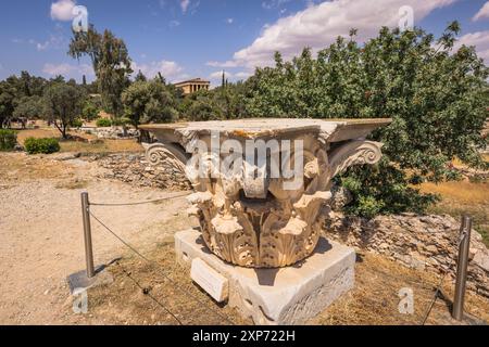 Athen, Griechenland, 3. Mai 2024: Antike griechische Agora-Ruinen im Zentrum von Athen, Griechenland Stockfoto