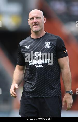 Rumpf, Großbritannien. August 2024. Das MKM Stadium, West Park, Hull, Humberside, East Yorkshire, August 2024. Betfred Super League Hull FC gegen St Helens Gareth Ellis (Assistant Coach) von Hull FC Credit: Touchlinepics/Alamy Live News Stockfoto