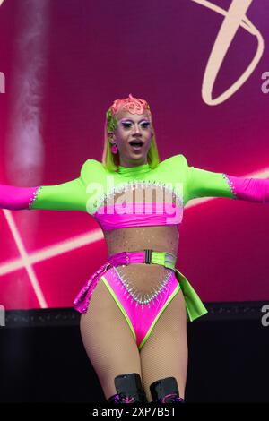 Brighton & Hove Pride 2024 | Fabuloso In The Park Stockfoto