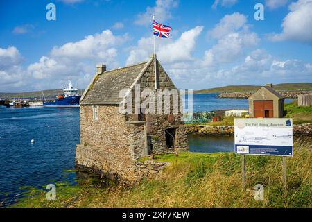 Whalsay ist die sechstgrößte der Shetlandinseln im Norden Schottlands. Bekannt als „The bonnie isle“ mit großer pelagischer Fischereiflotte Stockfoto