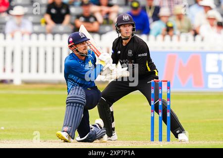 Bristol, Großbritannien, 4. August 2024. Ed Barnard aus Warwickshire spielte beim Metro Bank One-Day Cup Spiel zwischen Gloucestershire und Warwickshire. Quelle: Robbie Stephenson/Gloucestershire Cricket/Alamy Live News Stockfoto