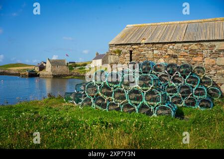 Whalsay ist die sechstgrößte der Shetlandinseln im Norden Schottlands. Bekannt als „The bonnie isle“ mit großer pelagischer Fischereiflotte Stockfoto