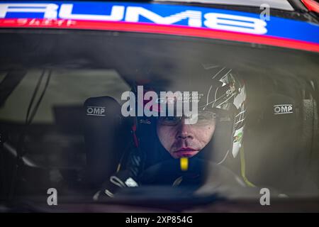 Fahrer Jari-Matti Latvala und Co-Pilot Juho Hanninen vom Team Toyota Gazoo Racing WRT, Toyota Gr Yaris Rally2, treffen auf das 4. The Race, während der FIA World Rally Championship WRC Secto Rallye Finnland 2024 04 August Jyvaskyla, Finnland Stockfoto