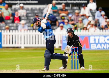 Bristol, Großbritannien, 4. August 2024. Ed Barnard aus Warwickshire spielte beim Metro Bank One-Day Cup Spiel zwischen Gloucestershire und Warwickshire. Quelle: Robbie Stephenson/Gloucestershire Cricket/Alamy Live News Stockfoto