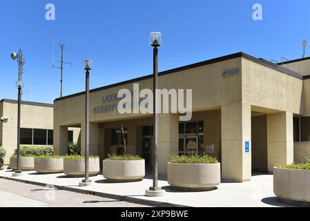 LAKEWOOD, KALIFORNIEN - 28. JULI 2024: Gebäude der Lakewood Sheriffs Station im Civic Center. Stockfoto