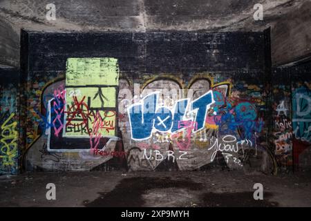 Die Ruinen von CFS Lac St. Denis, Québec, Kanada und seine Graffiti- und Bauschäden. Stockfoto