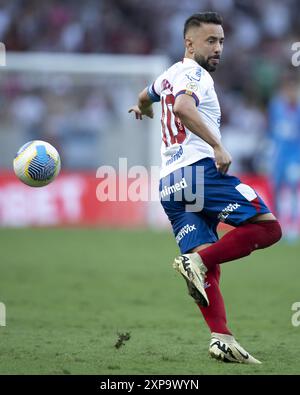 Rio De Janeiro, Brasilien. August 2024. RJ - RIO DE JANEIRO - 08/04/2024 - BRASILIANISCHER A 2024, FLUMINENSE x BAHIA - Everton Ribeiro Spieler aus Bahia während eines Spiels gegen Fluminense im Maracana Stadion für die brasilianische A 2024 Meisterschaft. Foto: Jorge Rodrigues/AGIF (Foto: Jorge Rodrigues/AGIF/SIPA USA) Credit: SIPA USA/Alamy Live News Stockfoto