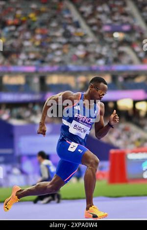 Paris, Frankreich. August 2024. Biron-Team Frankreich während des 100-m-Halbfinales der Männer am 9. Tag der Olympischen Spiele 2024 in Paris im Stade de France am 4. August 2024 in Saint-Denis, Frankreich. Foto: Franck Castel/ABACAPRESS. COM Credit: Abaca Press/Alamy Live News Stockfoto