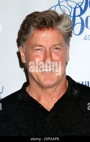 Burbank, USA. August 2024. LOS ANGELES - 2. August: John Allen Nelson bei der „Santa Barbara“ 40th Anniversary Reunion im Colony Theater am 2. August 2024 in Burbank, CA (Foto: Katrina Jordan/SIPA USA) Credit: SIPA USA/Alamy Live News Stockfoto