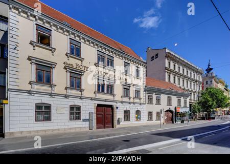 Wien, ehemaliges Hotel Goldenes Lamm, Wiedner Hauptstraße 8 // Wien, ehemaliges Hotel Goldenes Lamm Stockfoto