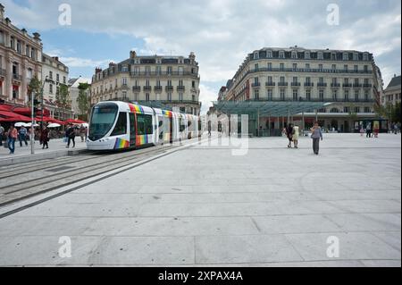 Frankreich, Angers, Straßenbahn Linie A, Ralliement // Frankreich, Angers, Straßenbahnlinie A, Ralliement Stockfoto