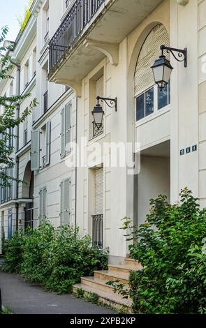 Marne-la-Vallée, Chessy, Nouveau Art déco // Marne-la-Vallée, Chessy, moderne Art déco-Architektur Stockfoto