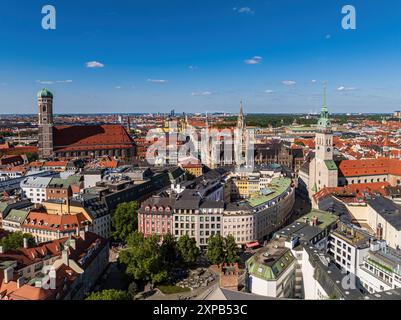 Luftaufnahme des Stadtzentrums mit Altstadt, München, Bayern, Deutschland Stockfoto