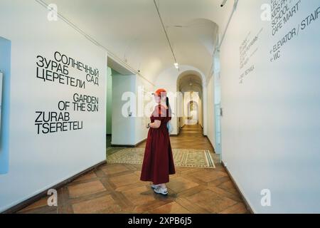 Russland, Moskau, Museum für Moderne Kunst, 2. Mai 2024, Zurab Tsereteli. Hochwertige Fotos Stockfoto