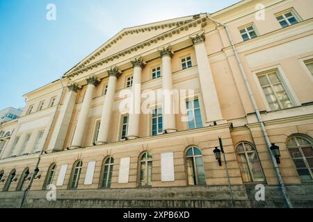 Russland, Moskau, Museum für Moderne Kunst, 2. Mai 2024, Zurab Tsereteli. Hochwertige Fotos Stockfoto