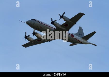 Kanagawa, Japan. Juni 2024. Ein japanisches Seefahrtsselbstverteidigungsflugzeug (JMSDF) Lockheed UP-3C Orion, das in der Nähe des Luftstützpunkts Atsugi fliegt. (Credit Image: © Damon Coulter/SOPA Images via ZUMA Press Wire) NUR REDAKTIONELLE VERWENDUNG! Nicht für kommerzielle ZWECKE! Stockfoto