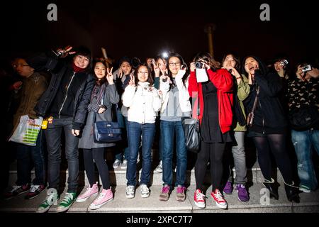 Asiatische Popfans bei Mika-Konzerten. Stockfoto